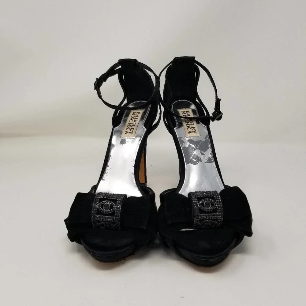 Badgley Mischka Satin Rhinestone Bow Peep Toe Ankle Strap Heel Pump Black Size 8